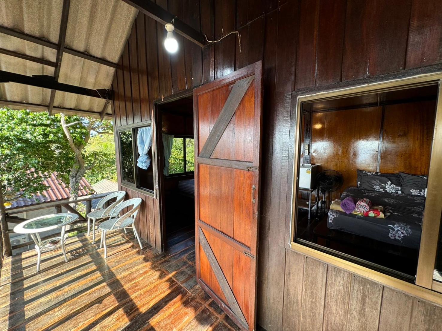 Char Bungalows Koh Tao Exterior photo